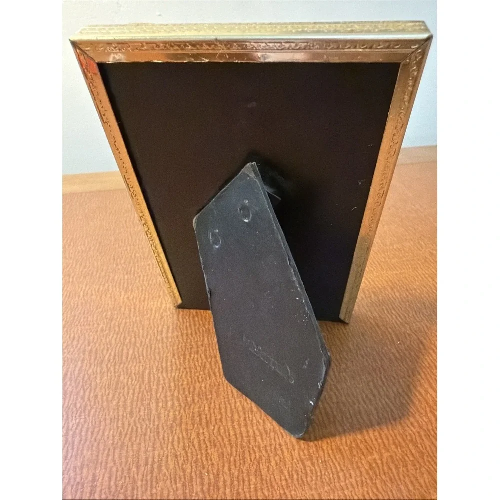 Vtg MCM Gold Tone Free Standing Picture Frame 3.5